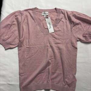 The Drop Bubble Sleeve V-Neck Sweater Ice Pink